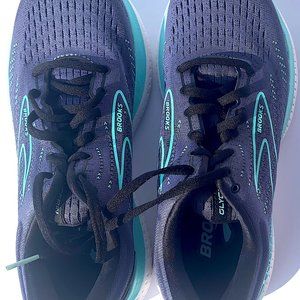 Brooks Glycerin 19 Cushion Neutral Womens